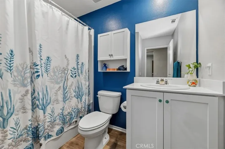 419 Poplar Hill, San Jacinto, California 92583