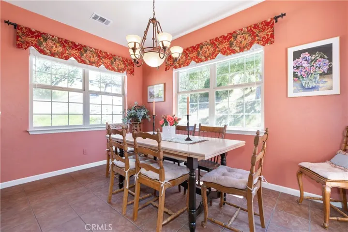 9905 Corriente, Atascadero, California 93422