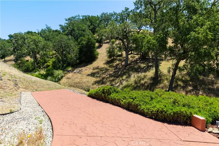 9905 Corriente, Atascadero, California 93422