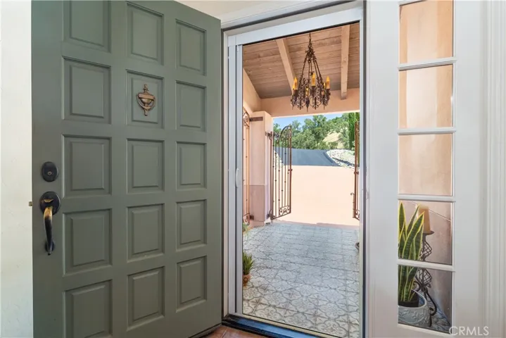 9905 Corriente, Atascadero, California 93422