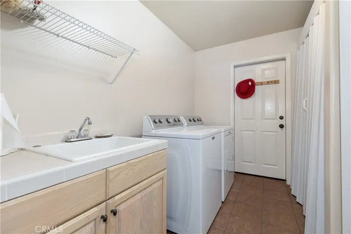 9905 Corriente, Atascadero, California 93422