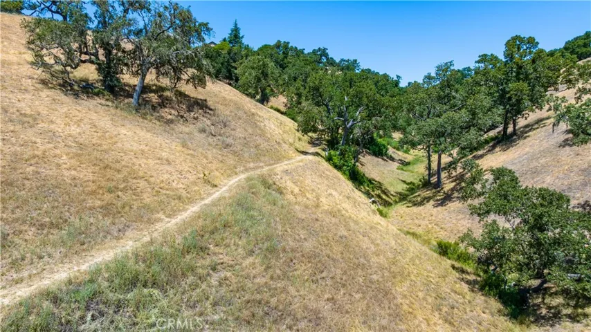 9905 Corriente, Atascadero, California 93422