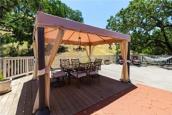 9905 Corriente, Atascadero, California 93422