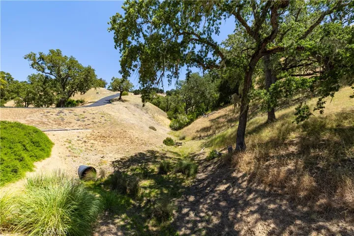 9905 Corriente, Atascadero, California 93422