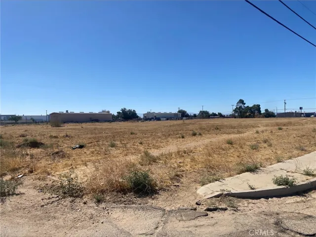 0 Bartlett, Adelanto, California 92301