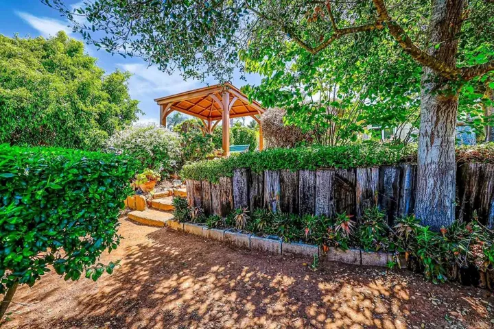 , Vista, California 92084