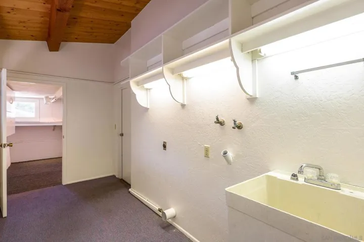 , Vista, California 92084