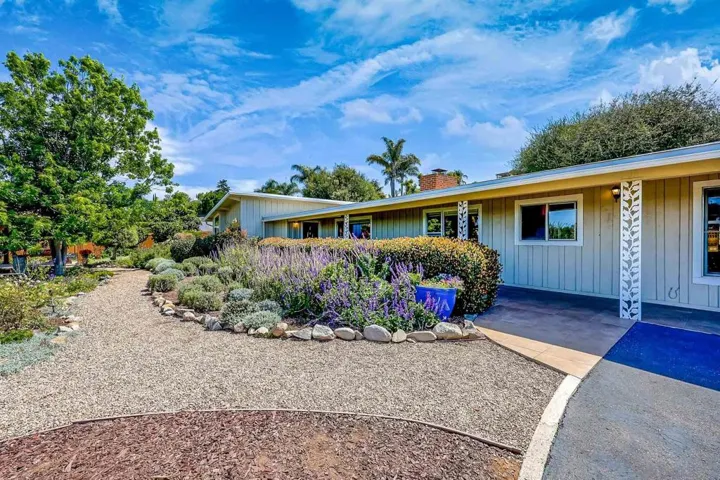 , Vista, California 92084