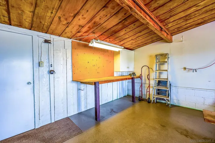 , Vista, California 92084