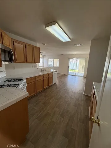 30212 Lakeport, Menifee, California 92584