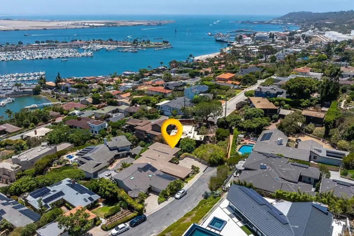 711 Aramda, San Diego, California 92106