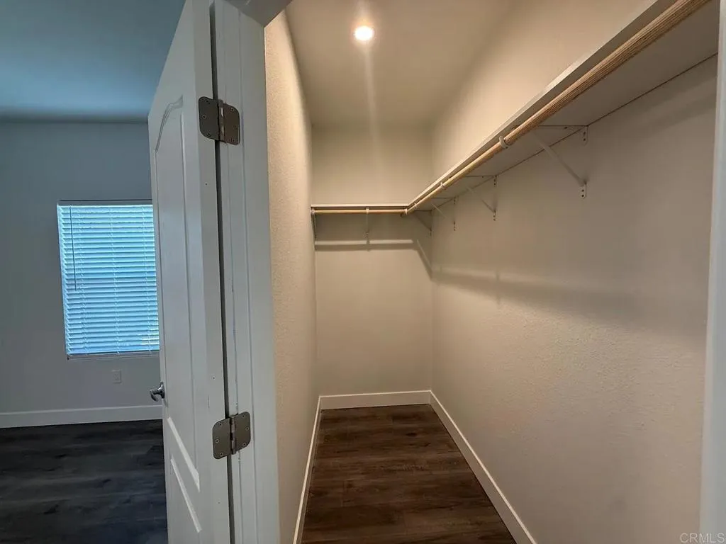 walk in closet walk in closet