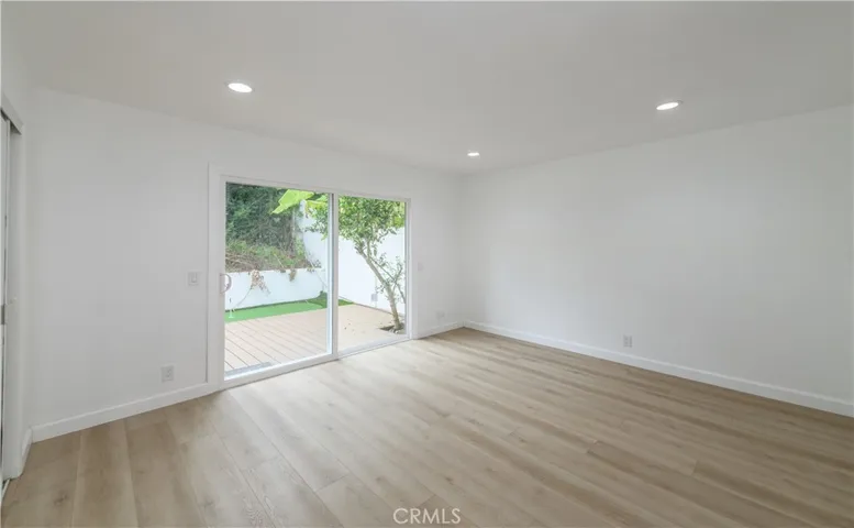 5016 Paseo De Vega, Irvine, California 92603