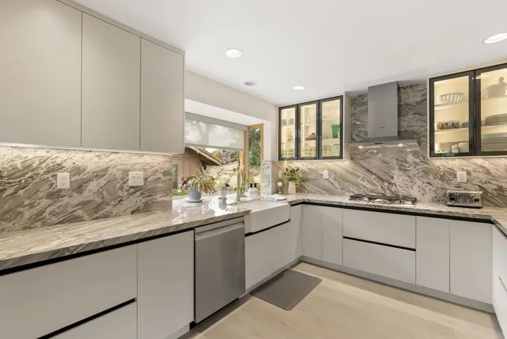 Amazing New Kitchen