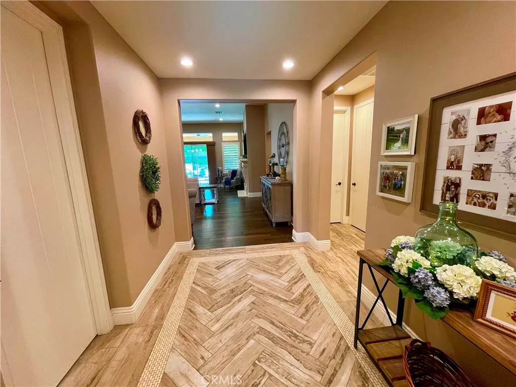 Foyer In