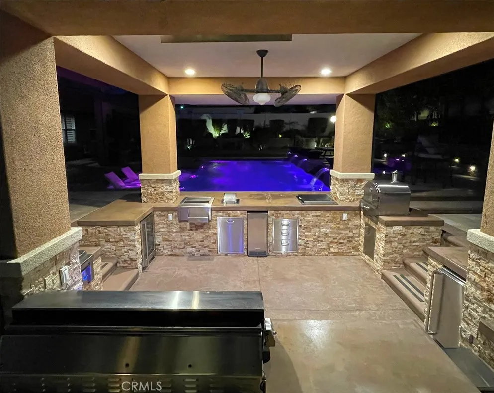 Amazing BBQ Area