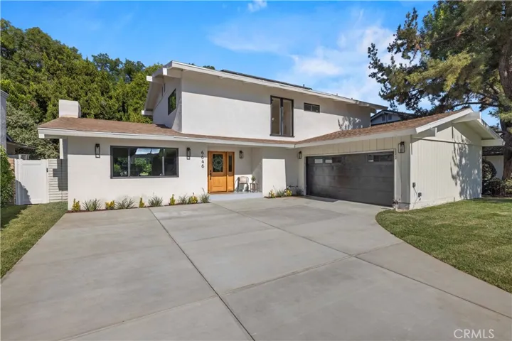 6646 Petit Avenue, Lake Balboa, California 91406