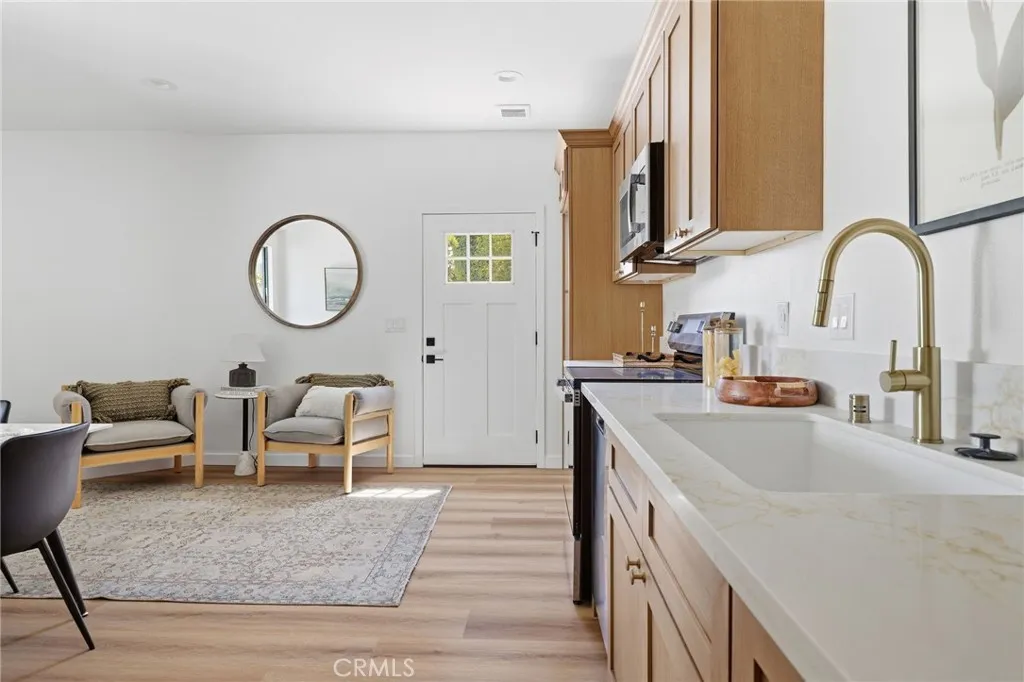 ADU