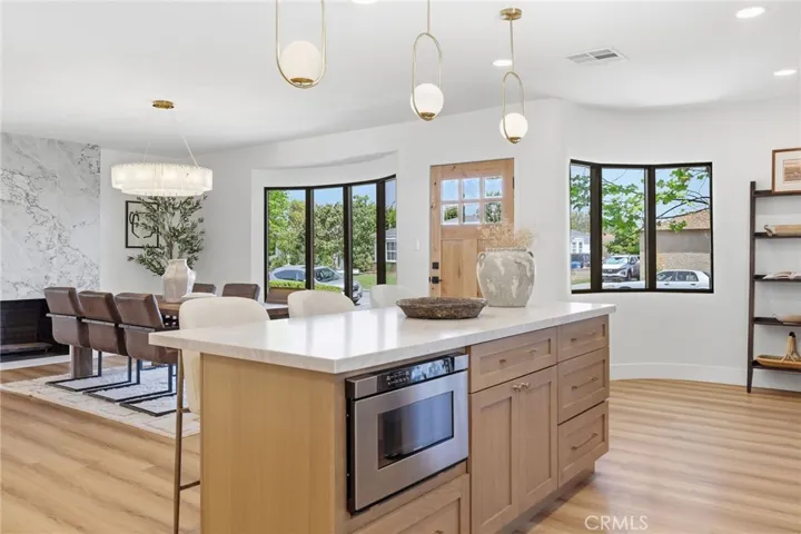 4529 Pepperwood Avenue, Long Beach, California 90808