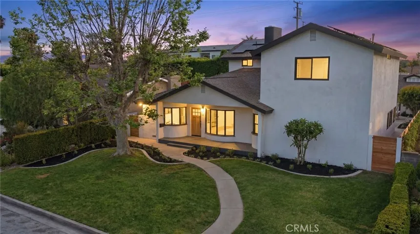 4529 Pepperwood Avenue, Long Beach, California 90808