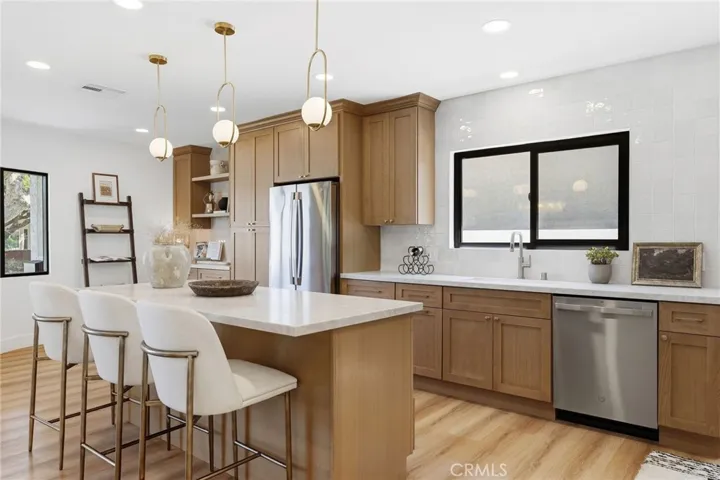 4529 Pepperwood Avenue, Long Beach, California 90808