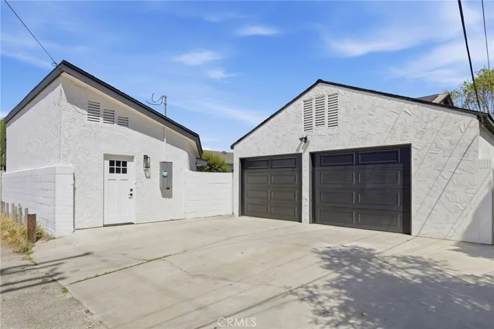 4529 Pepperwood Avenue, Long Beach, California 90808