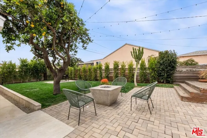 3726 W 59th Street, Los Angeles, California 90043