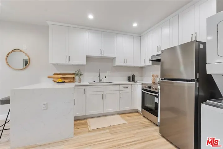 3726 W 59th Street, Los Angeles, California 90043