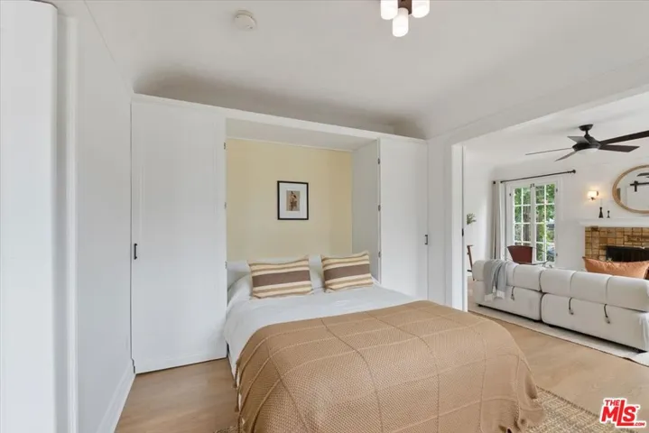 3726 W 59th Street, Los Angeles, California 90043