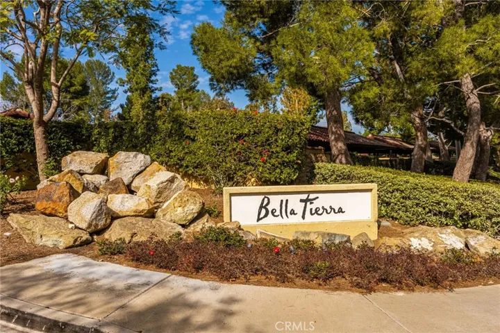 25531 Indian Hill Lane G, Laguna Hills, California 92653