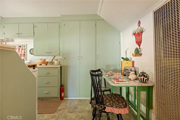 Kitchen - Dining Area