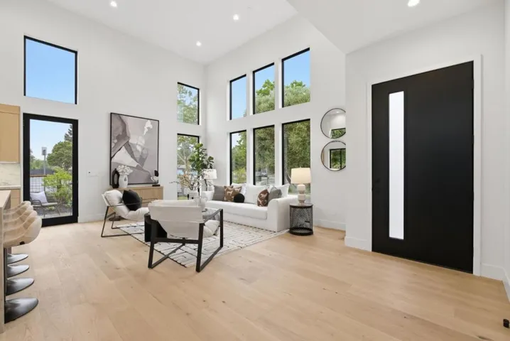702 Ellsworth Place, Palo Alto, California 94306