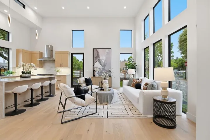 702 Ellsworth Place, Palo Alto, California 94306