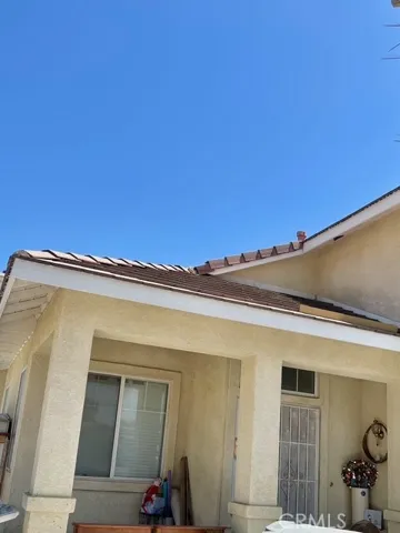 985 Windsong, San Jacinto, California 92582