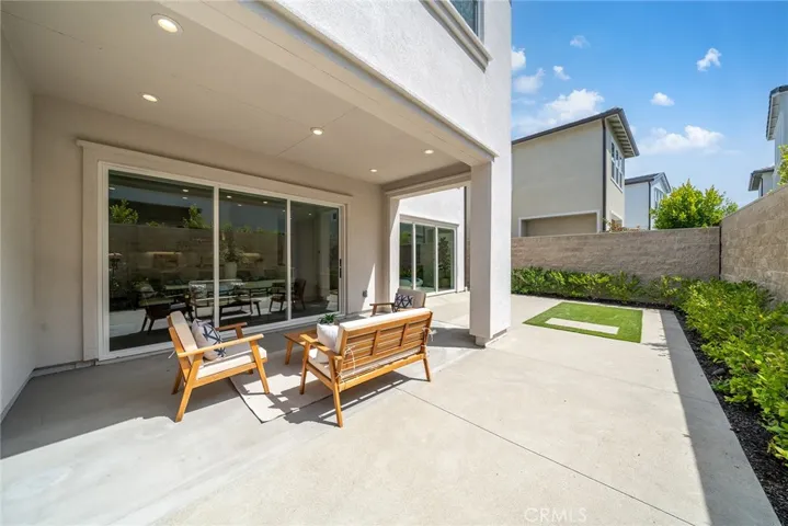140 Walworth, Lake Forest, California 92630