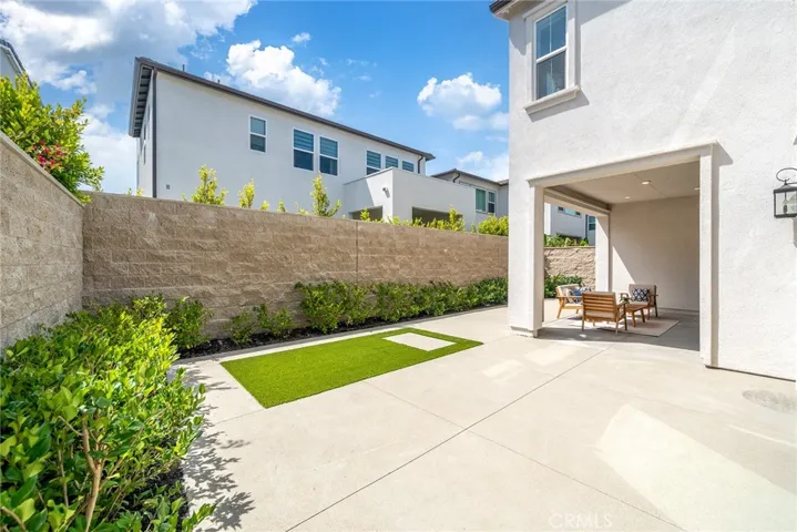 140 Walworth, Lake Forest, California 92630