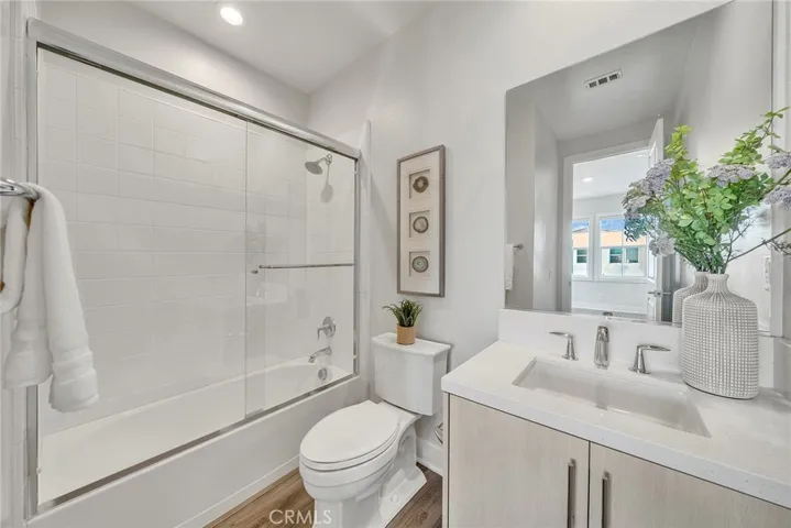 140 Walworth, Lake Forest, California 92630