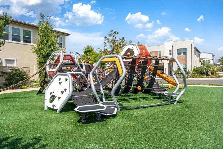 140 Walworth, Lake Forest, California 92630