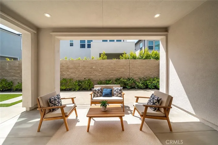 140 Walworth, Lake Forest, California 92630