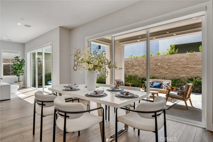 140 Walworth, Lake Forest, California 92630