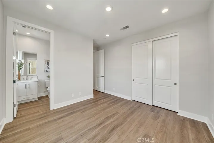 140 Walworth, Lake Forest, California 92630