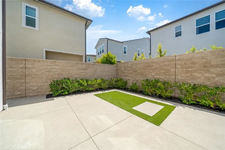 140 Walworth, Lake Forest, California 92630