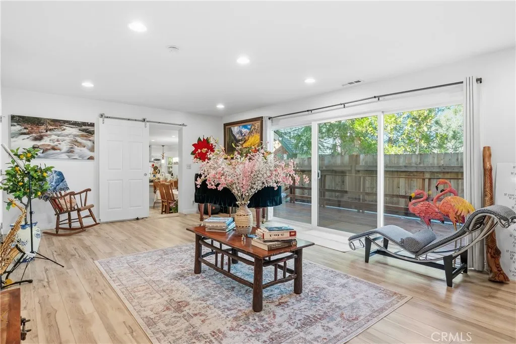 Family room with full bathroom