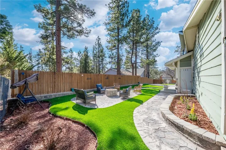 Private Front Yard