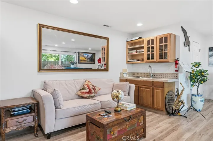 wet bar in Primary room