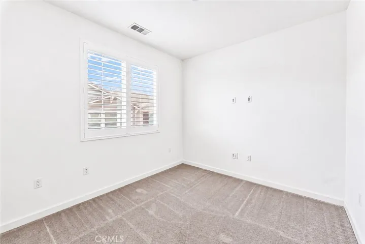 Original photo of the 3rd bedroom