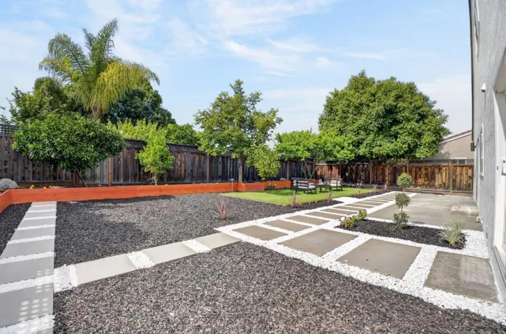1425 Blackstone Avenue, San Jose, California 95118