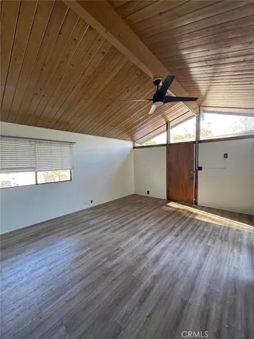 1544 -Living room