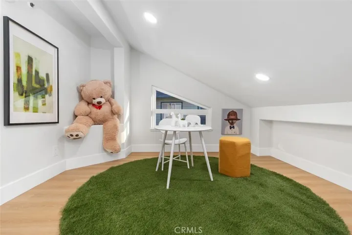 Play room loft connected to bedroom #3