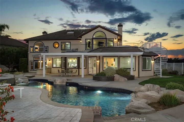 2001 Via Aguila, San Clemente, California 92673